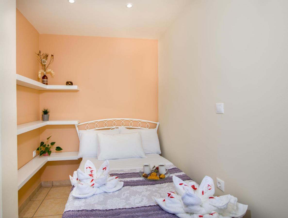 Georgia Apartment III Chania  Bagian luar foto